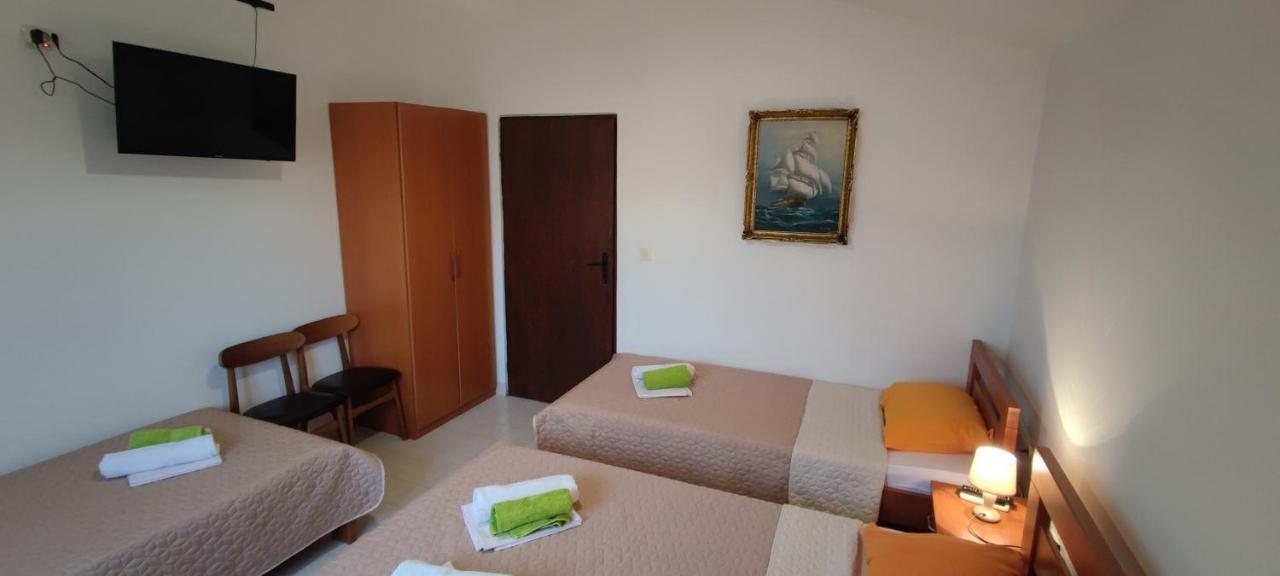 Apartmani Vitic Бар Екстер'єр фото
