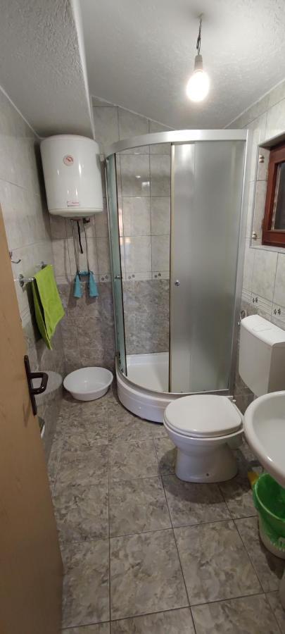 Apartmani Vitic Бар Екстер'єр фото