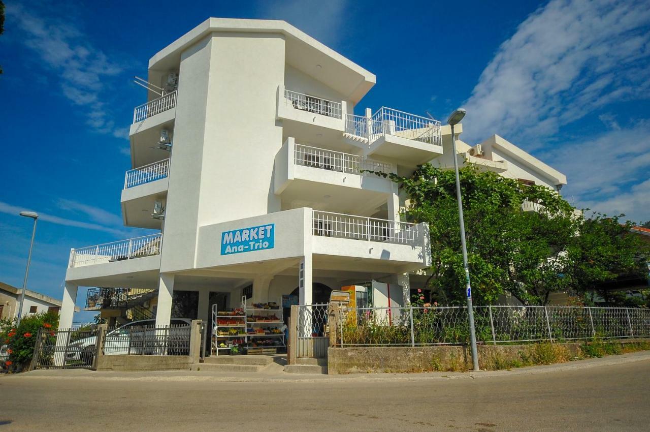Apartmani Vitic Бар Екстер'єр фото