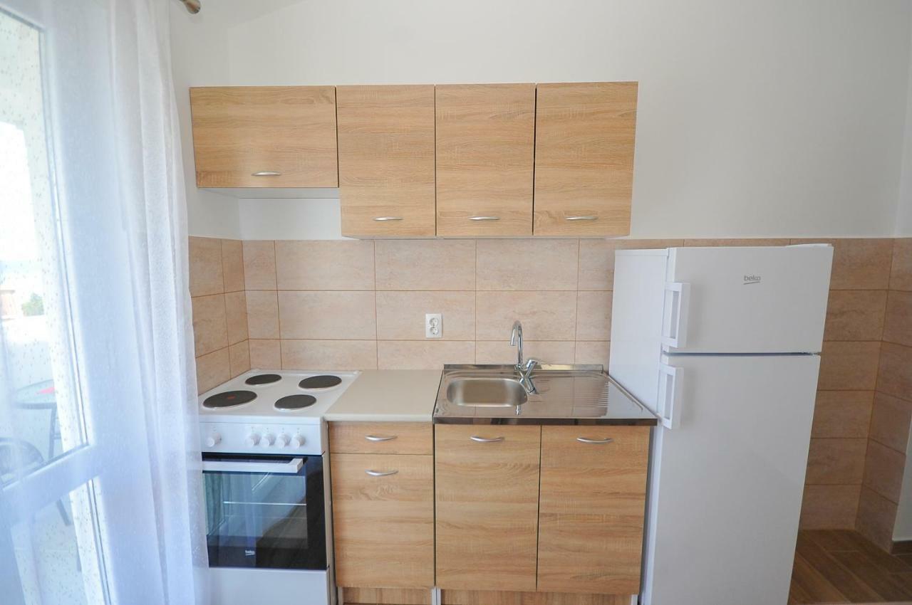 Apartmani Vitic Бар Екстер'єр фото