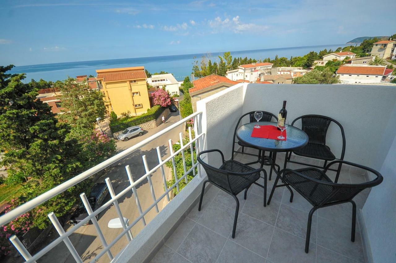 Apartmani Vitic Бар Екстер'єр фото